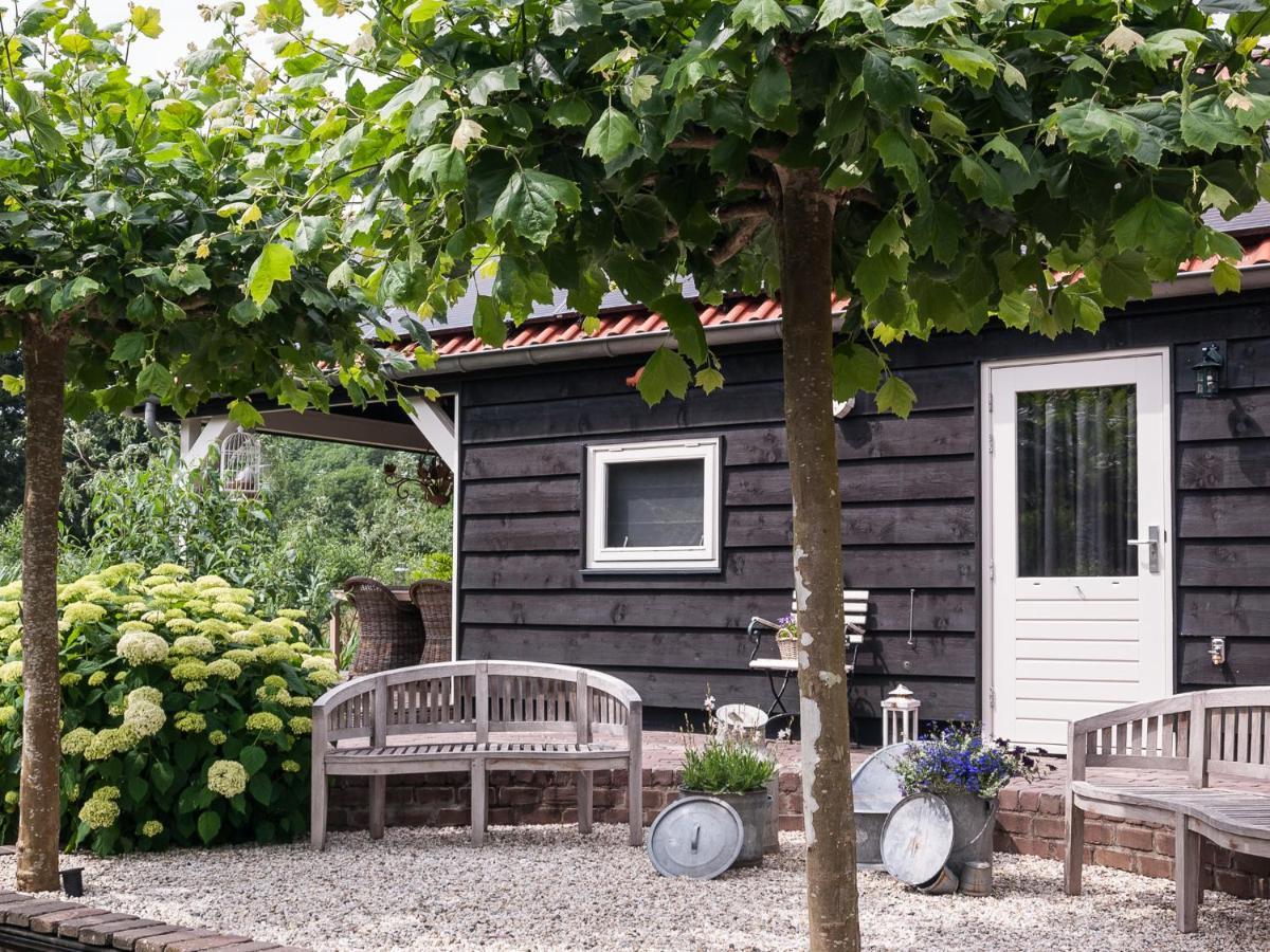 Bed & Breakfast De Schuur Inn Numansdorp Dış mekan fotoğraf